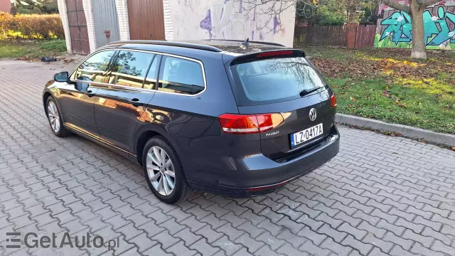 VOLKSWAGEN Passat Business DSG