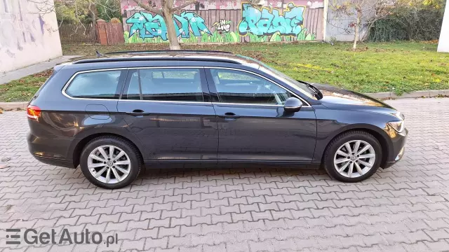 VOLKSWAGEN Passat Business DSG