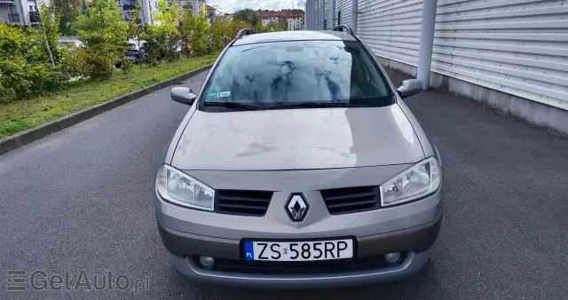 RENAULT Megane 