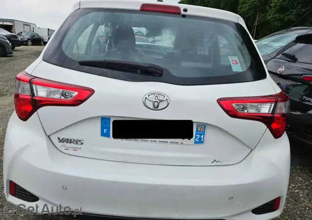 TOYOTA Yaris 