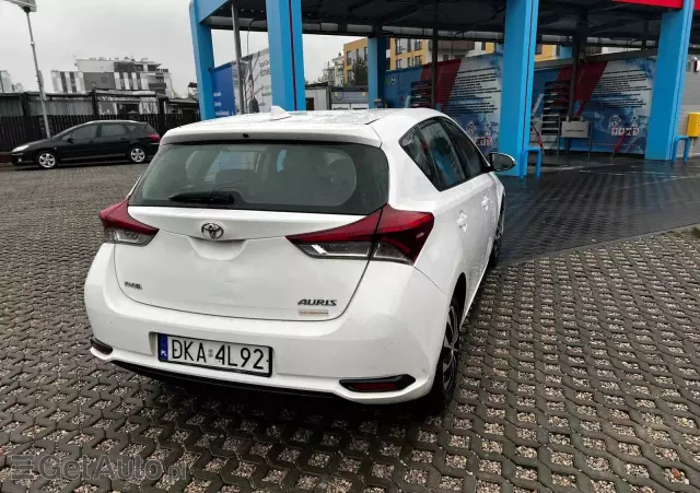 TOYOTA Auris Comfort