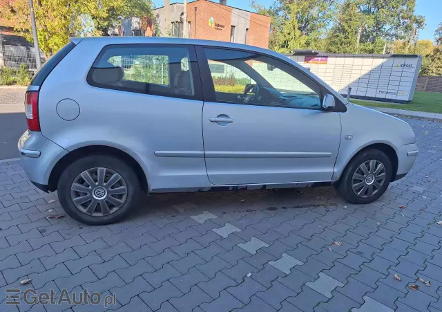 VOLKSWAGEN Polo Basis