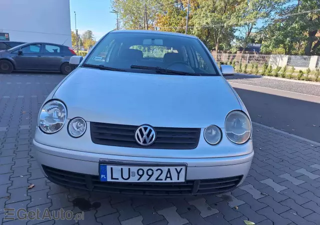 VOLKSWAGEN Polo Basis