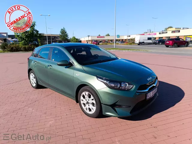 KIA Ceed M