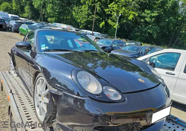 PORSCHE 911 Carrera Coupe