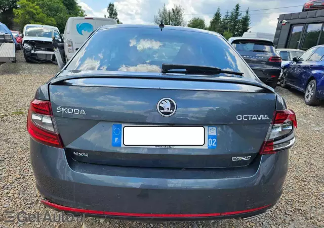 SKODA Octavia RS 4x4 DSG