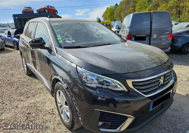 PEUGEOT 5008 Allure 130 S&S Aut.