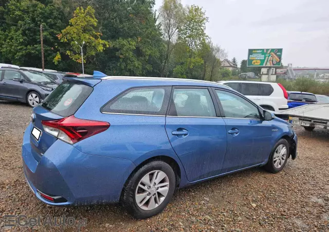 TOYOTA Auris 1.8 VVT-i Hybrid Automatik Touring Sports Executive