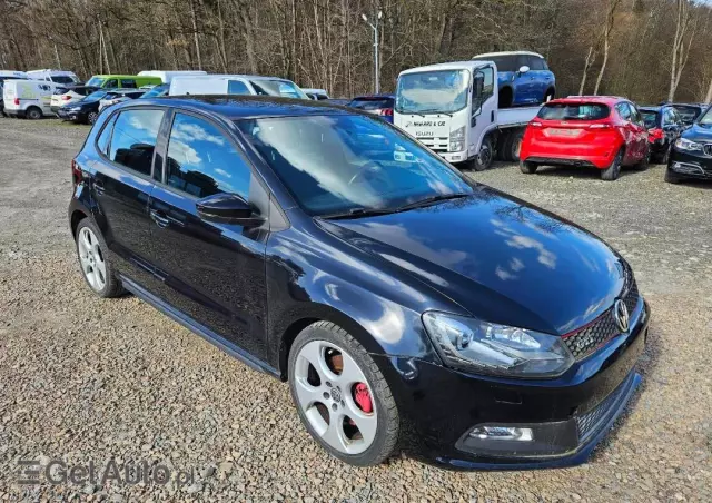 VOLKSWAGEN Polo GTI DSG