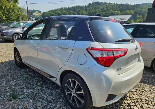 TOYOTA Yaris  1.0 VVT-i Y20 Club