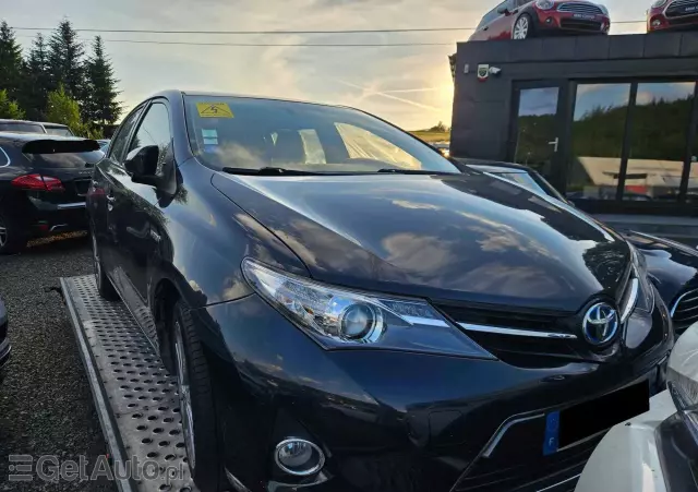 TOYOTA Auris  Hybrid Automatik Executive