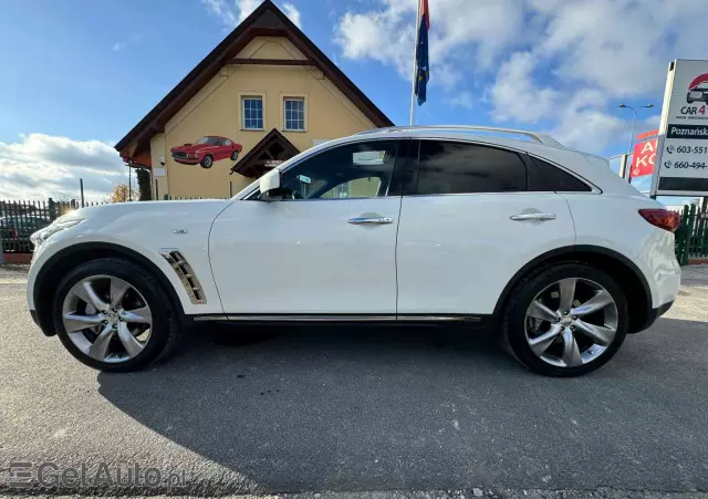 INFINITI FX30  AWD S