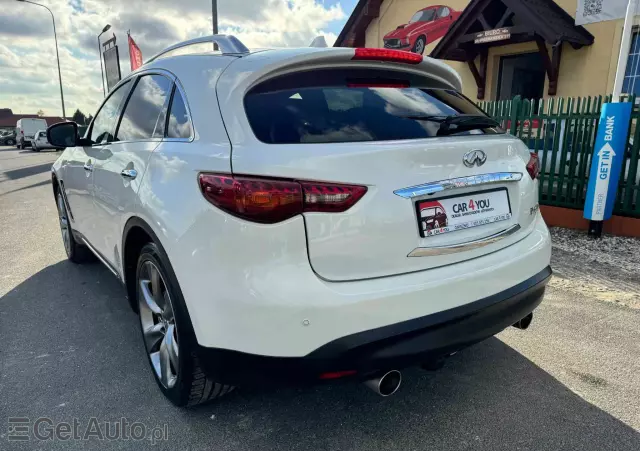 INFINITI FX30  AWD S