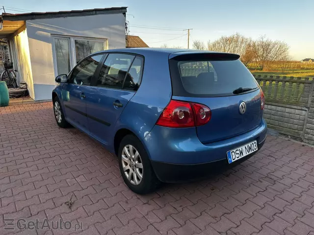 VOLKSWAGEN Golf Comfortline