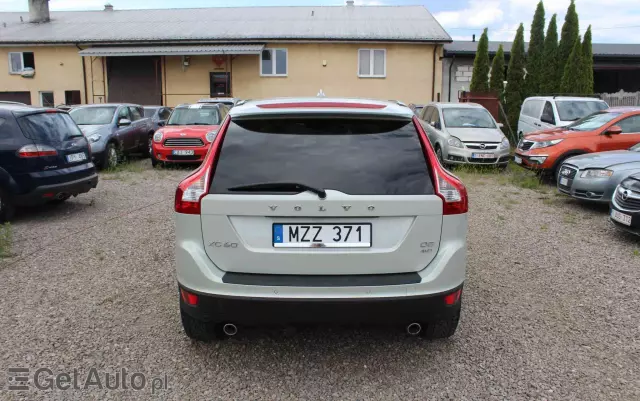 VOLVO XC 60 Summum AWD