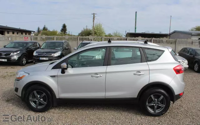 FORD Kuga Trend 4WD