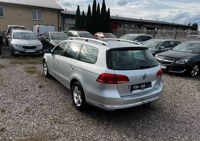 VOLKSWAGEN Passat Variant 2.0 TDI BlueMotion Technology Comfortline