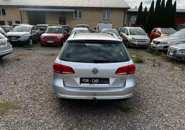 VOLKSWAGEN Passat Variant 2.0 TDI BlueMotion Technology Comfortline