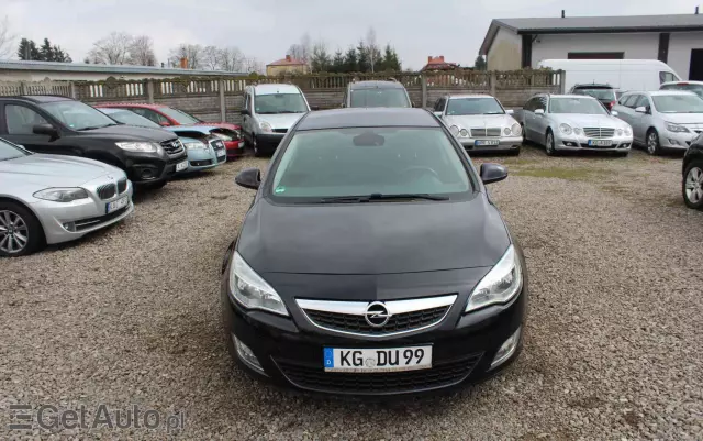 OPEL Astra Design Edition