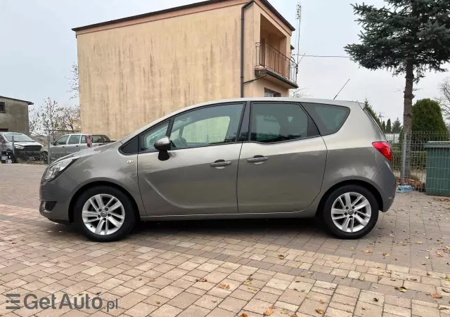 OPEL Meriva 1.4 Color Edition