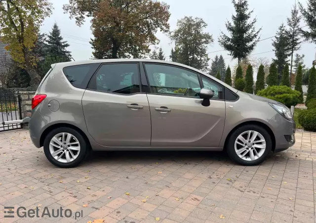 OPEL Meriva 1.4 Color Edition