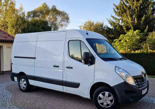 RENAULT Master 