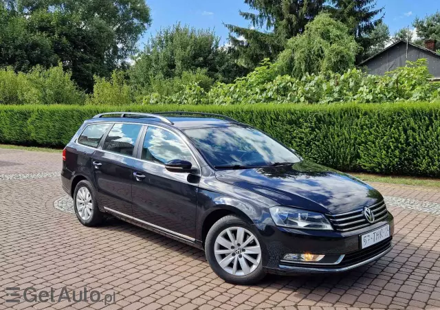 VOLKSWAGEN Passat  Variant 1.6 TDI BlueMotion Technology Business Edition