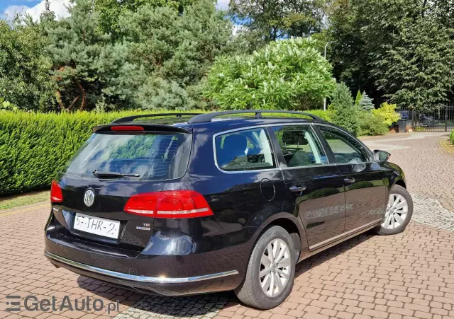 VOLKSWAGEN Passat  Variant 1.6 TDI BlueMotion Technology Business Edition