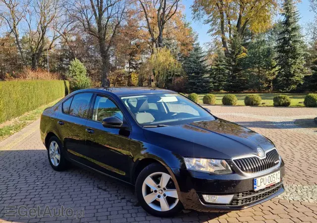 SKODA Octavia Ambition