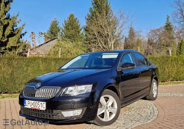 SKODA Octavia Ambition