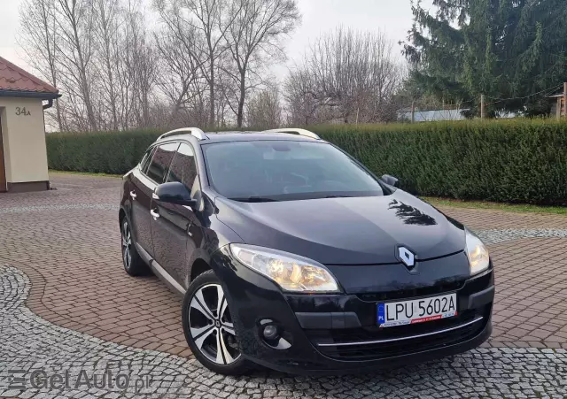 RENAULT Megane Bose Edition 140 CVT