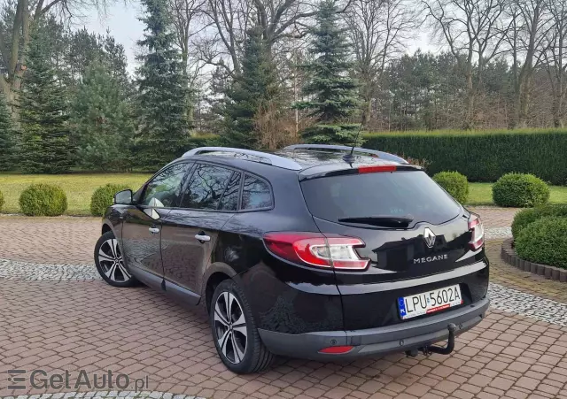 RENAULT Megane Bose Edition 140 CVT