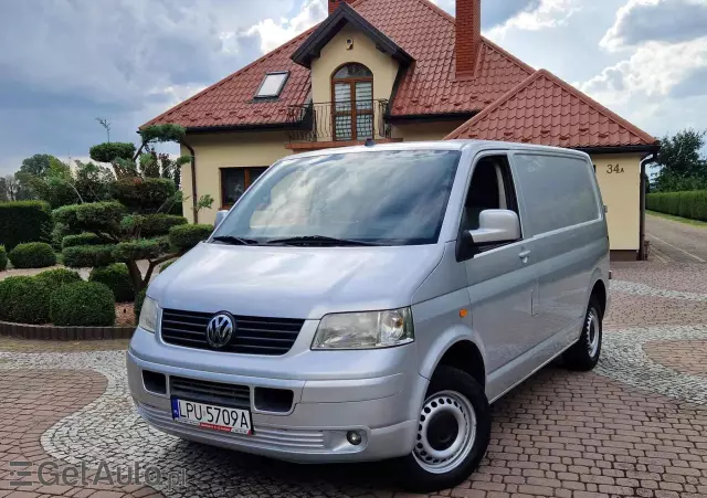 VOLKSWAGEN Transporter 