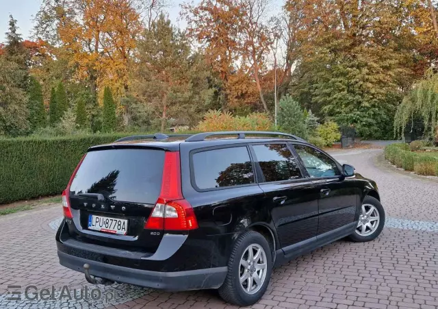 VOLVO V70 Kinetic