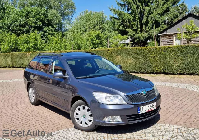 SKODA Octavia Ambition