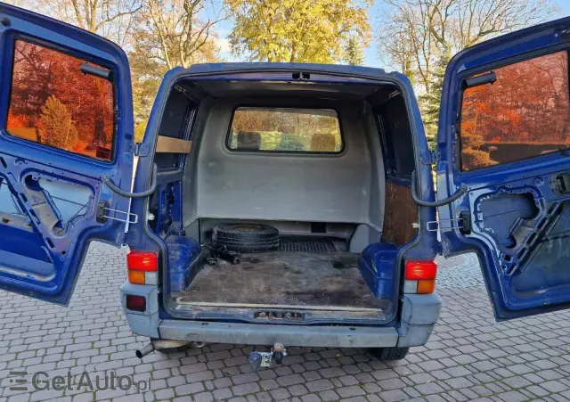 VOLKSWAGEN Transporter T4 TDI