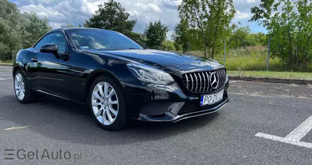 MERCEDES-BENZ SLC 9G-Tronic