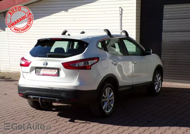 NISSAN Qashqai Acenta 4x4