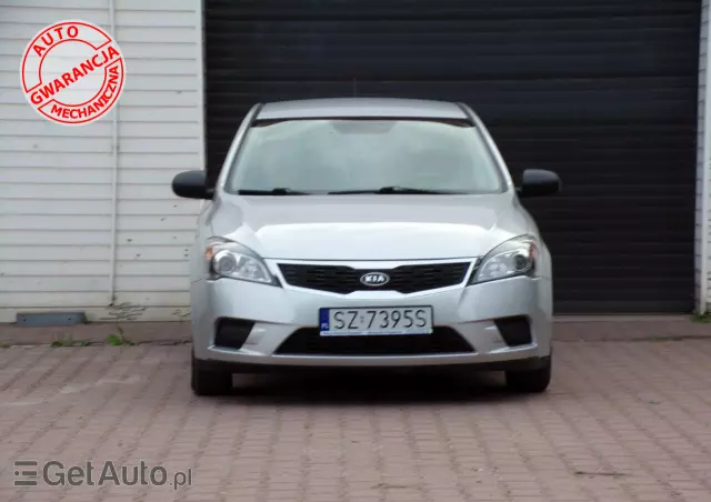 KIA Ceed 1.4 CVVT Attract