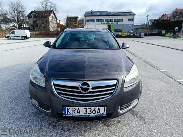 OPEL Insignia 2.0 Turbo (220 KM)