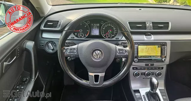 VOLKSWAGEN Passat  Variant 2.0 TDI DSG BlueMotion Technology Highline