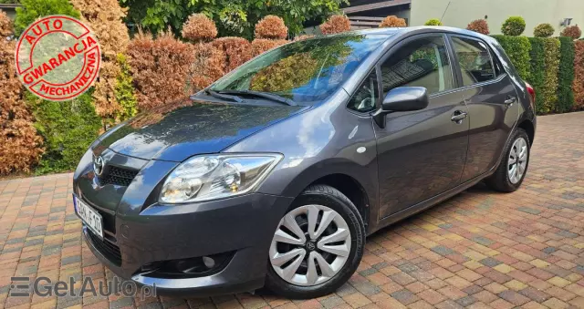 TOYOTA Auris  1.6 VVT-i Team