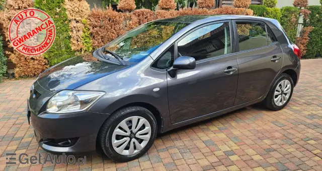 TOYOTA Auris  1.6 VVT-i Team