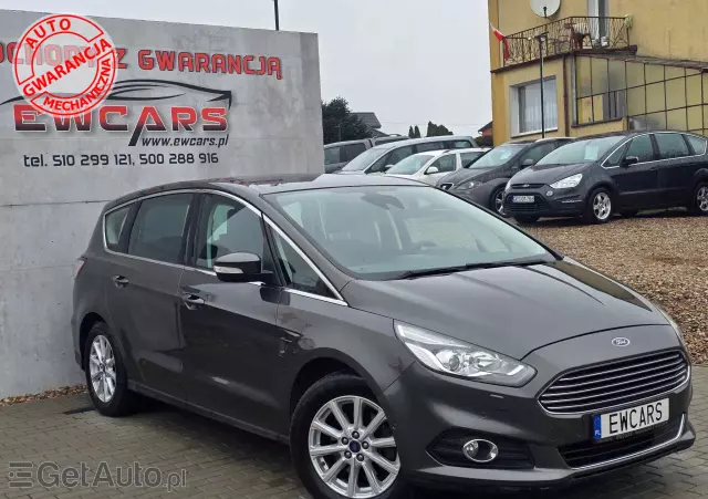 FORD S-Max Titanium