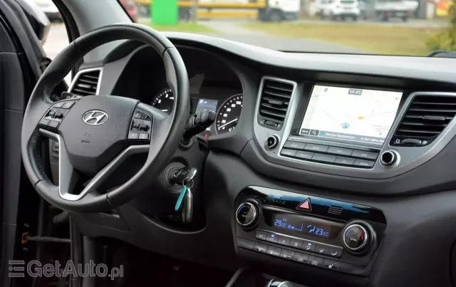 HYUNDAI Tucson Premium Aut.