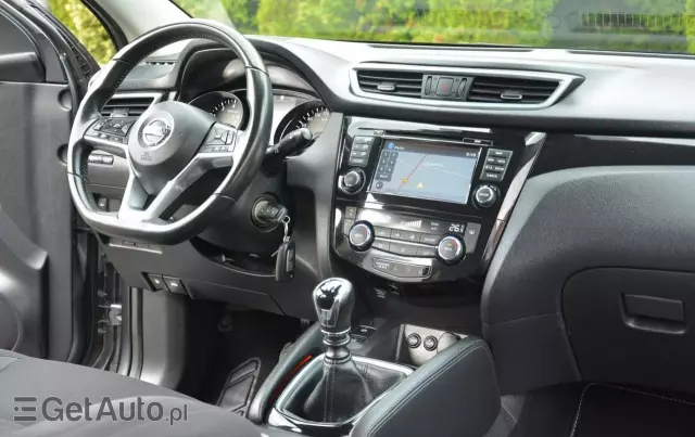 NISSAN Qashqai Acenta