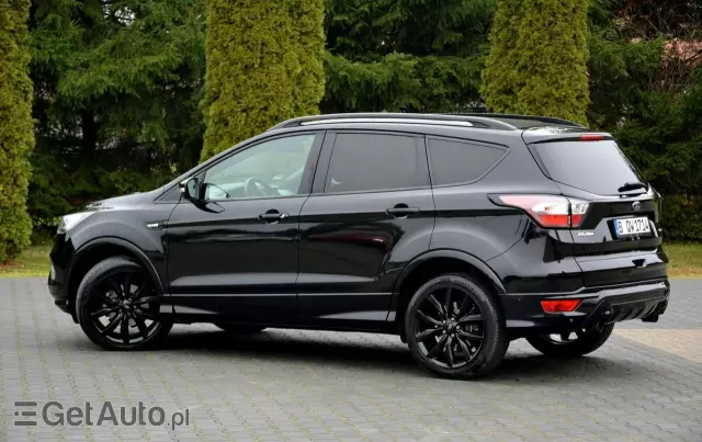 FORD Kuga ST-Line