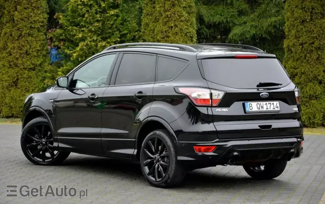 FORD Kuga ST-Line