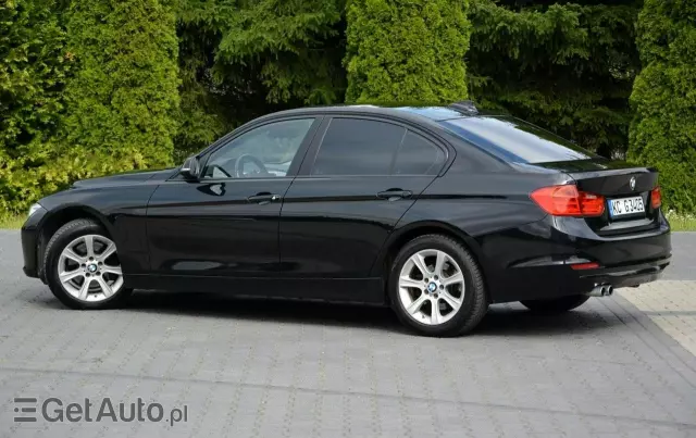 BMW Seria 3 325d Advantage sport