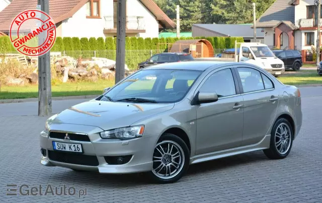 MITSUBISHI Lancer 